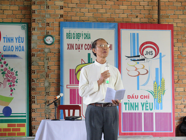 ĐGM phụ tá GP. Xuân Lộc Gioan Đỗ Văn Ngân