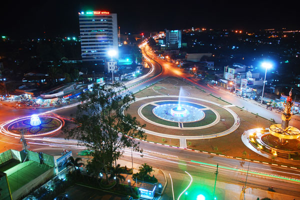 Cửa ngõ TP. Pleiku. Ảnh: Nguyễn Giác