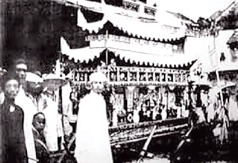 Đám tang chí sĩ Lương Văn Can tại Hà Nội, năm 1927. Ảnh: TL