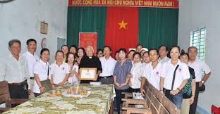Caritas giáo xứ Sao Mai bác ái tại giáo điểm truyền giáo Lai Hiếu thuộc giáo xứ Phụng Hiệp xã Hiệp Hưng, huyện Phụng Hiệp (Hậu Giang). Ảnh: Đình Thịnh