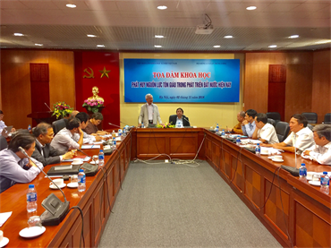 Quang cảnh buổi tọa đàm.