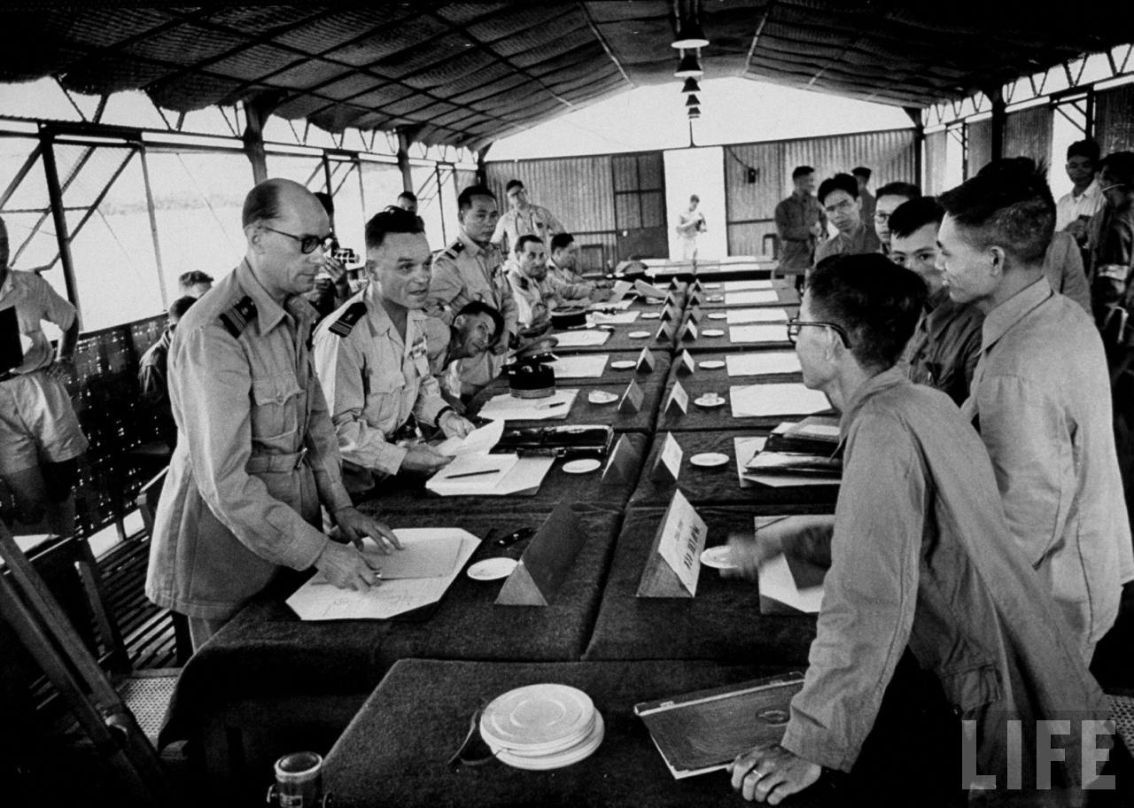 Quang cảnh Hội nghị Trung Giã (4/7/1954). Ảnh: TL