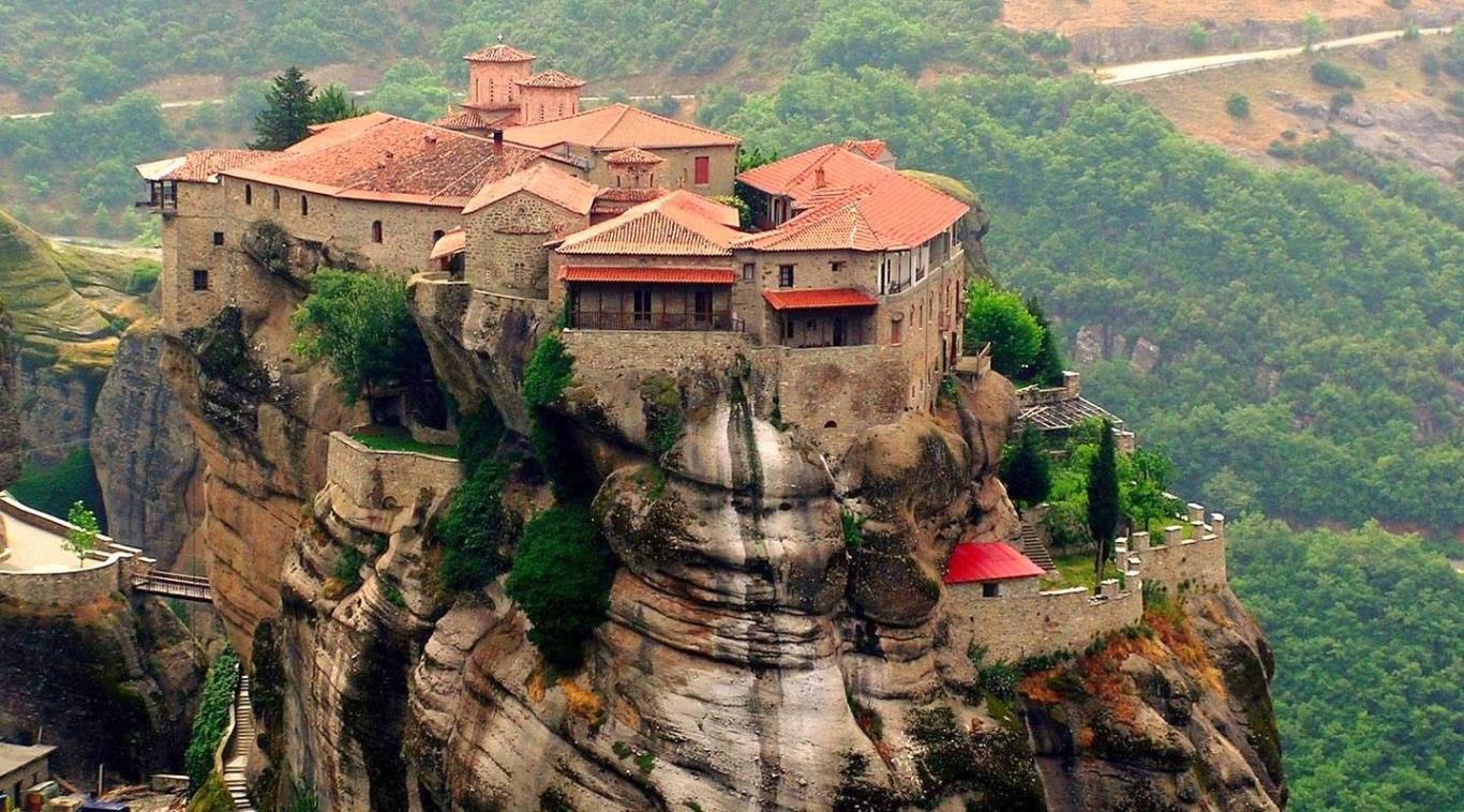Tu viện Meteora - Kỳ quan kiến trúc tại Hy Lạp. Ảnh: CTV