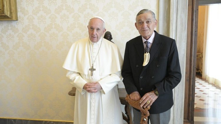 ĐTC tiếp vua thổ dân Maori ở Niu-Dilen (Vatican Media)