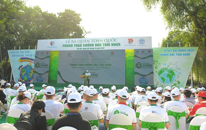 Quang cảnh Lễ phát động toàn quốc phong trào chống rác thải nhựa. Ảnh: Nguyễn Hiếu