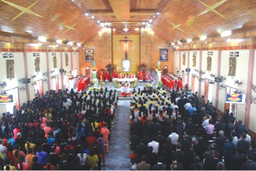 Một thánh lễ tại nhà thờ giáo xứ Bích Phương. Ảnh: CTV