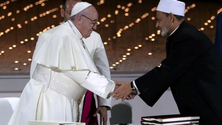 ĐTC Phanxicô và Đại Imam Ahmad Al-Tayyeb 