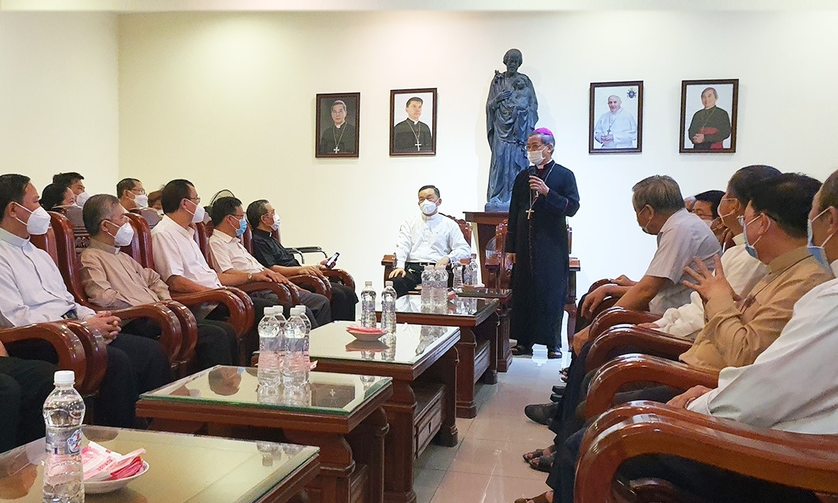 Buổi gặp gỡ cầu nguyện cho Đức Giám mục tân cử Giuse Đỗ Quang Khang. Ảnh: CTV