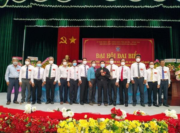 Ban Đoàn kết Công giáo huyện Xuyên Mộc khóa V, nhiệm kỳ 2022- 2027 ra mắt Đại hội.