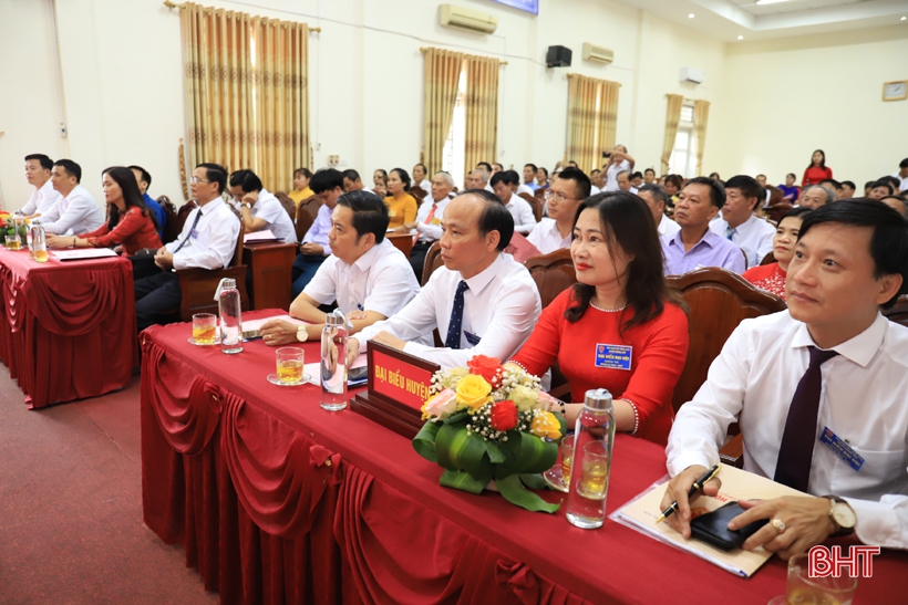 Các đại biểu tham dự đại hội.