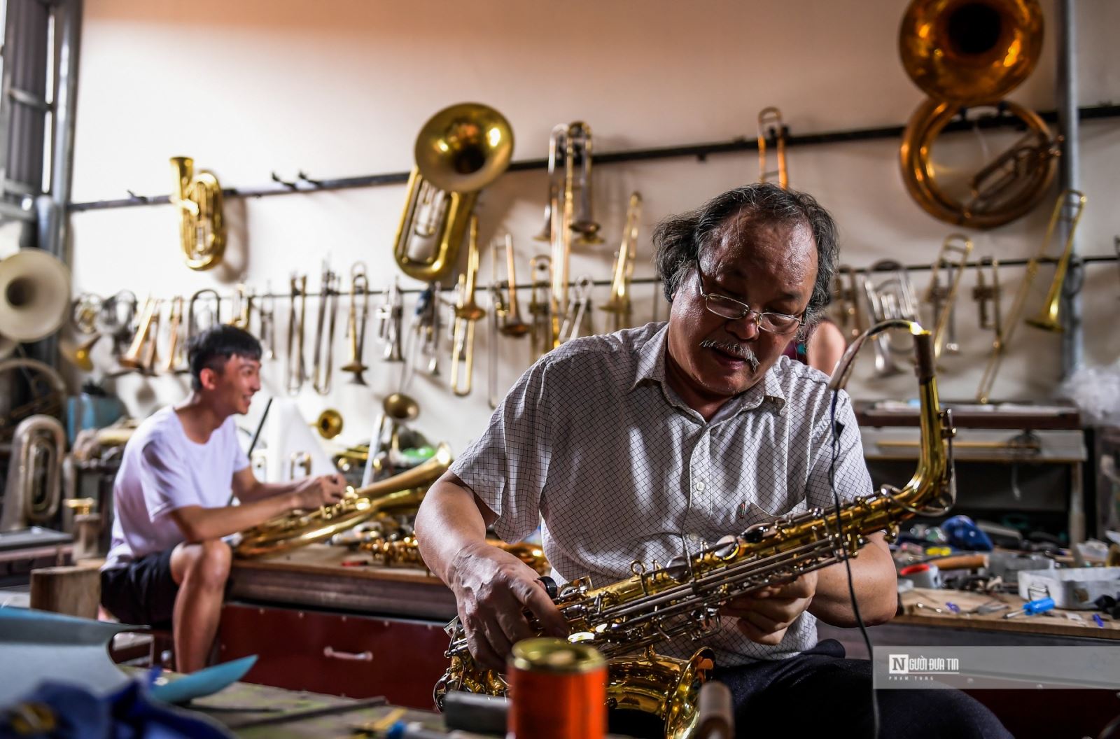Văn hoá - Nghệ nhân dành nửa đời người với kèn Tây: “Đam mê là sẽ bất chấp' (Hình 5).