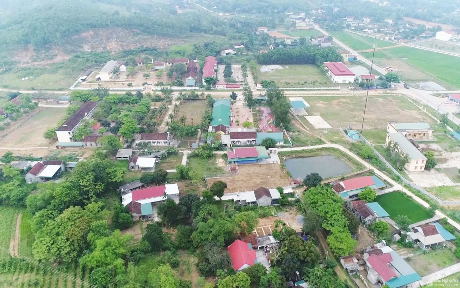 Diện mạo Nông thôn mới Nghĩa Đàn đã có nhiều khởi sắc.
