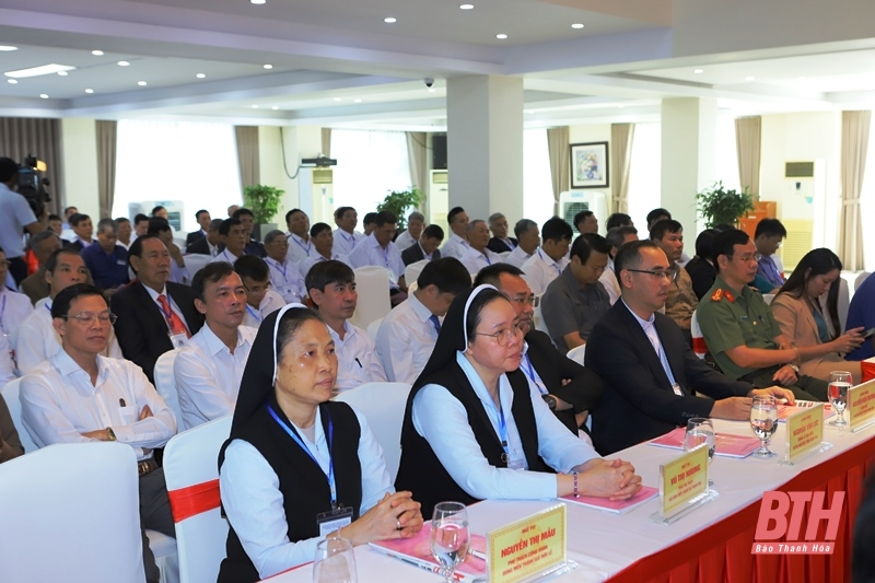 Đại biểu tham dự hội nghị