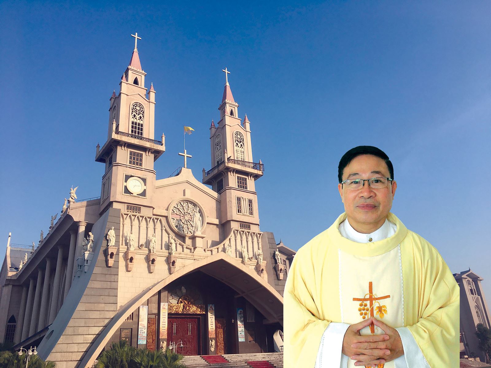 Đức Tân Giám mục Đaminh Đặng Văn Cầu. 