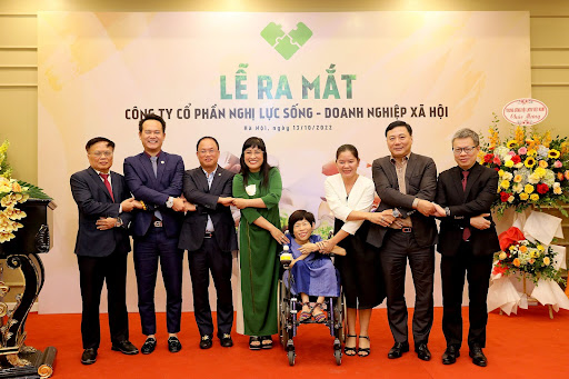 Công ty CP Đầu tư và Xây dựng Phúc Khang là một trong những công ty ký Văn bản Cam kết Đầu tư và Tài trợ với CTCP NLS - DNXH. 