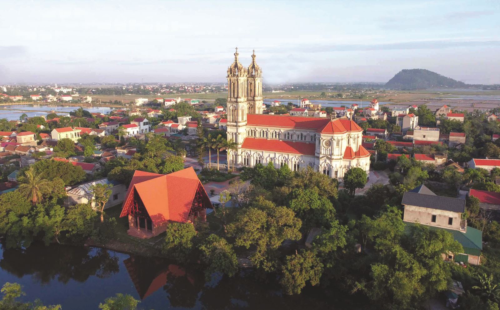 Công trình đạt Giải Bạc Giải thưởng kiến trúc quốc gia 2021, thể loại Kiến trúc công cộng.