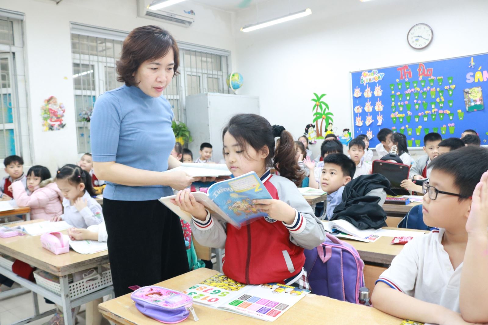 Chỉ vài phút soạn một giáo án, ChatGPT có thay việc của giáo viên?