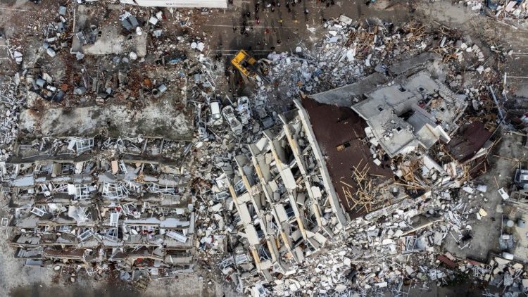 Cảnh tượng sau động đất ở Syria