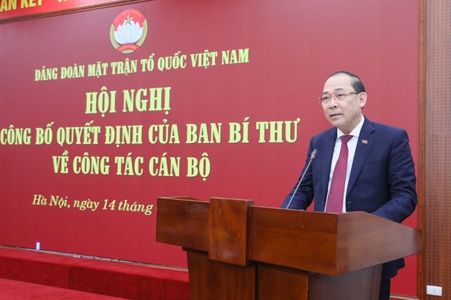 Ông Hoàng Công Thủy phát biểu tại Hội nghị
