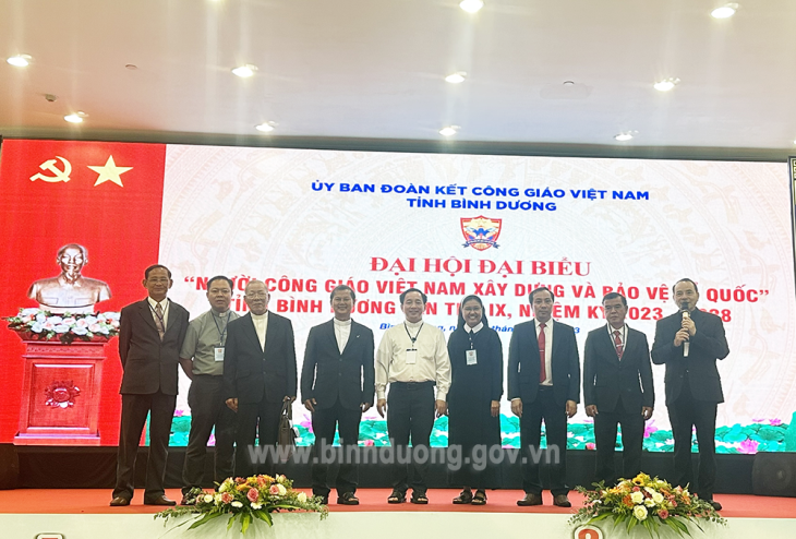 Ra mắt Ban Thường vụ UBĐK Công giáo Việt Nam tỉnh Bình Dương nhiệm kỳ 2023 – 2028​