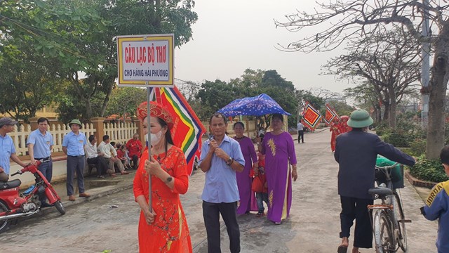 Các hội đoàn ở địa phương tham gia ngày hội.