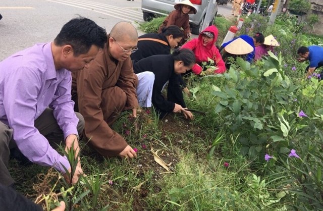 Một hoạt động phối hợp bảo vệ môi trường giữa các tôn giáo trên địa bàn TPHCM.