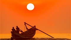 Ra khơi từ đâu?