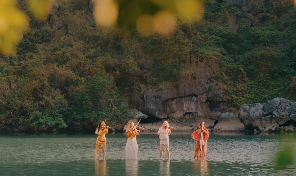 Hình ảnh Tứ tấu trong MV "Victory - Bond in Việt Nam