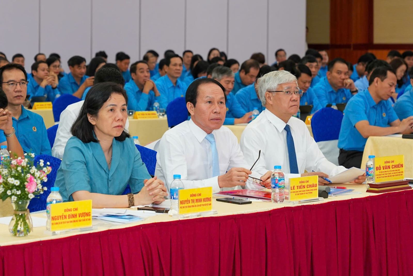 Uỷ viên Bộ Chính trị, Bí thư Trung ương Đảng, Chủ tịch UBTƯ MTTQ Việt Nam Đỗ Văn Chiến dự hội nghị Ban chấp hành Tổng Liên đoàn Lao động Việt Nam lần thứ VII (khoá XIII), nhiệm kỳ 2023-2028 tại Hải Phòng. Ảnh: Phương Thanh.