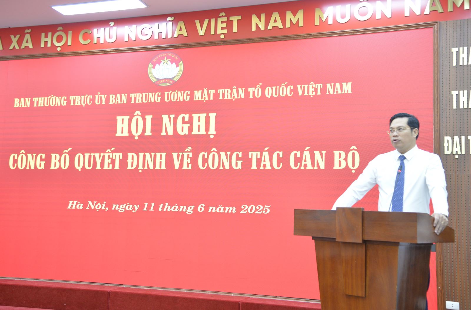 Ông Bùi Duy Đông phát biểu nhận nhiệm vụ tại Hội nghị. Ảnh: Mạnh Cường