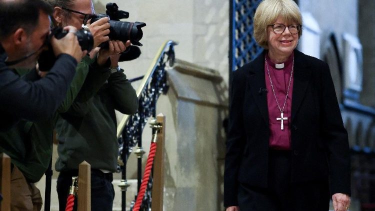 Nữ Giám mục Anh giáo Sarah Mullally đã được bổ nhiệm làm Tổng giám mục Canterbury (TOBY MELVILLE)