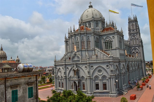 Đền thánh Kiên Lao