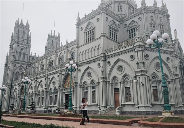 Đền thánh Kiên Lao