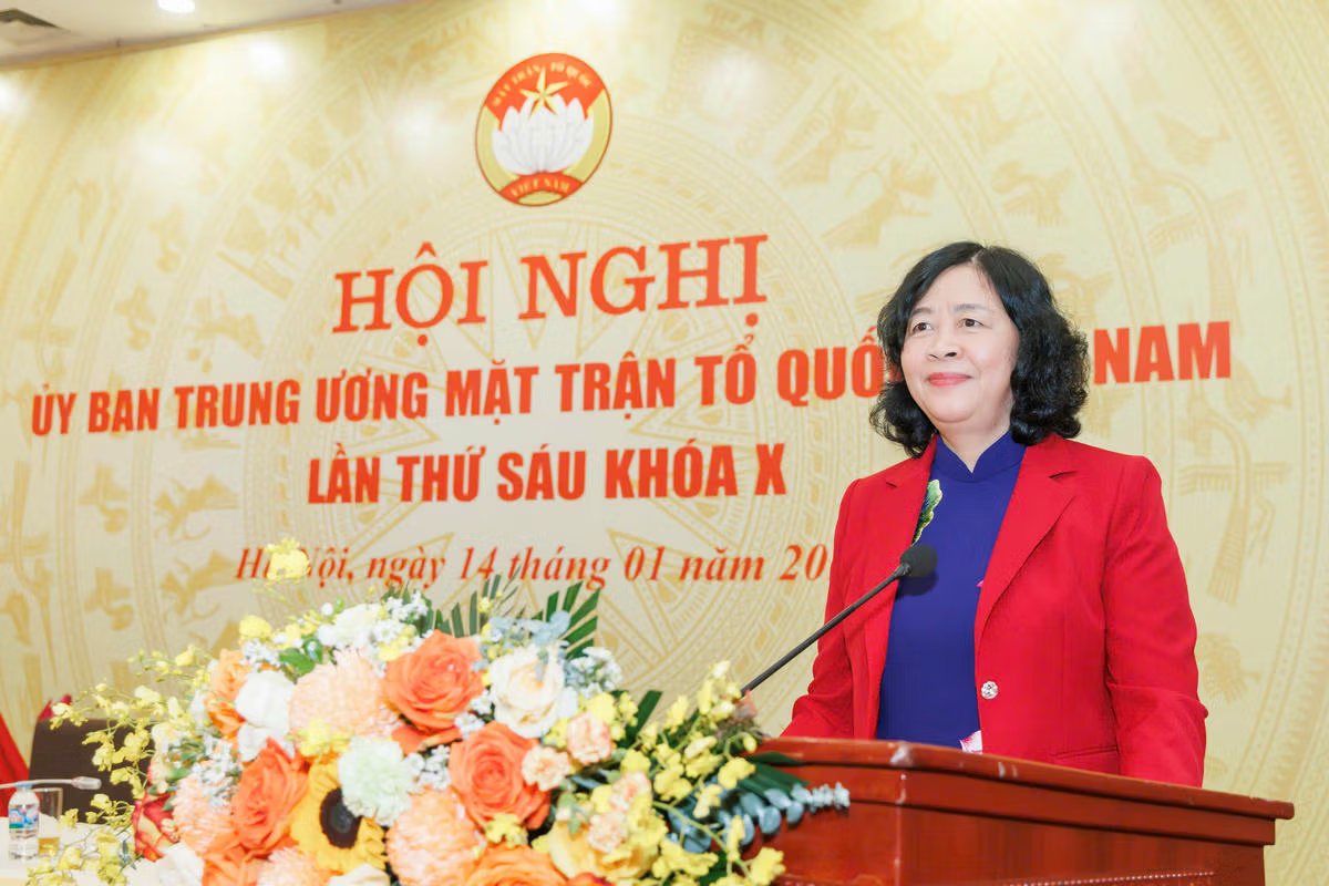 Chủ tịch UBTƯ MTTQ Việt Nam Bùi Thị Minh Hoài phát biểu tại Hội nghị. Ảnh: Quang Vinh.