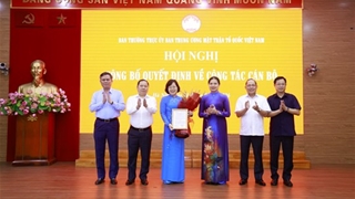Ban Thường trực Ủy ban Trung ương MTTQ Việt Nam tổ chức Hội nghị công bố Quyết định về công tác cán bộ